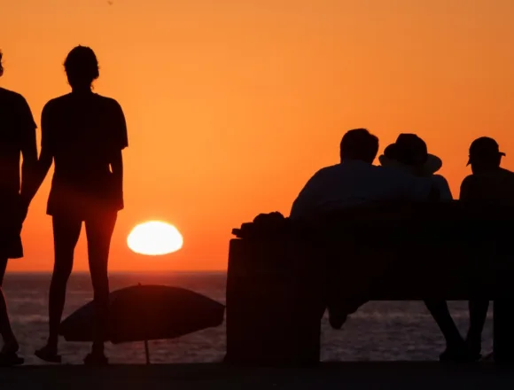 The West’s record-shattering heat wave isn’t over, as heat dome shifts into the Plains