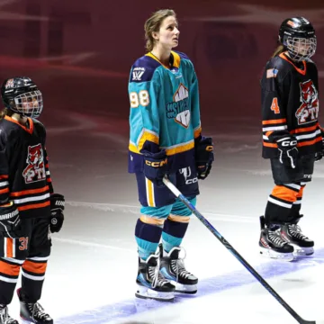For women’s hockey fans, the league’s first U.S. broadcast is a watershed moment