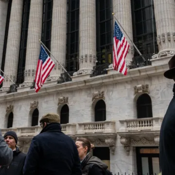 Stocks, oil on roller coasters as Trump, Iran conflicting reports