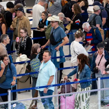 Senate agrees to fund DHS, except ICE and Border Patrol, in bid to end 40-day shutdown