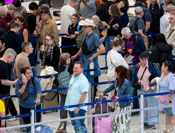 260325-tsa-lines-ch-1049-31a04f.jpg Senate agrees to fund DHS, except ICE and Border Patrol, in bid to end 40-day shutdown