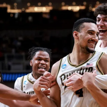 From The Sports Desk: Hoopin’ in the heartland