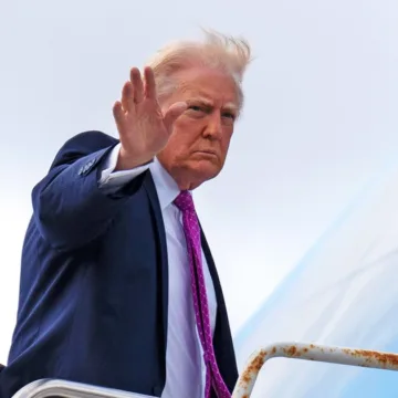 Trump says he wants Iran’s oil and travelers frustrated with Congress over shutdown: Morning Rundown