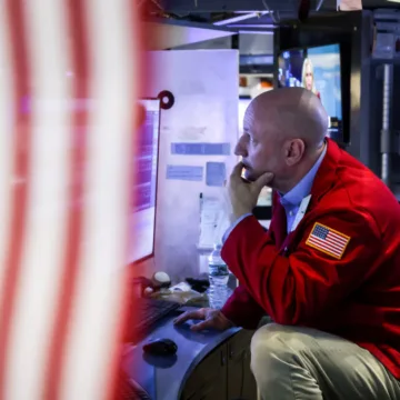 Stocks have the worst quarter since 2022 as Trump economy slips