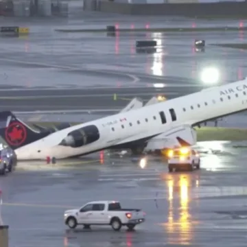 Deadly plane crash at New York’s LaGuardia Airport