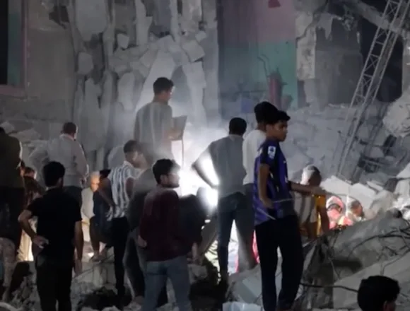 f_tov_lon_iran_school_strike_260302.00_00_17_10.Still001-q4p0i3.jpg Dozens killed after strike on Iranian school