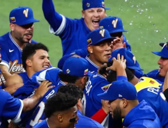Venezuela defeats U.S. 3-2 in World Baseball Classic championship