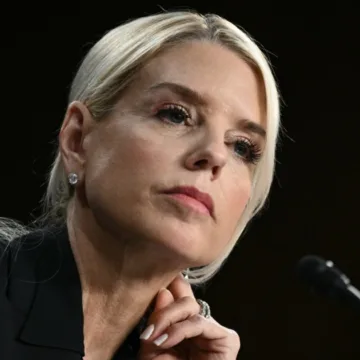Trump fires Attorney General Pam Bondi 