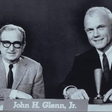 Astronaut John Glenn, the first American to orbit Earth: Meet the Press Archive