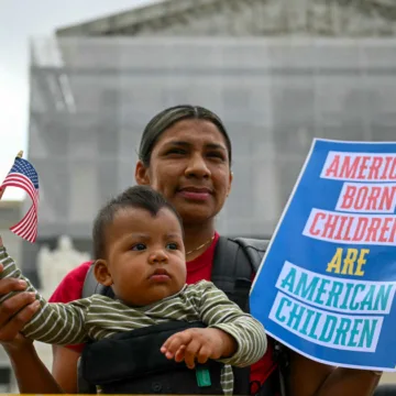 Supreme Court battle over birthright citizenship and NASA’s moon mission set to launch: Morning Rundown
