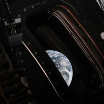 See the ‘amazing’ photos of Earth taken on historic Artemis II moon mission