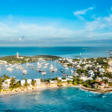 260405-Hope-town-abaco-aa-926-648e23.jpg American woman missing in Bahamas after falling overboard is identified as Lynette Hooker