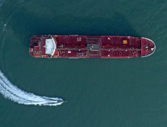 260406-2019-Strait-of-Hormuz-rs-72d729.jpg Oil jumps above $116 as Trump’s Hormuz deadline approaches