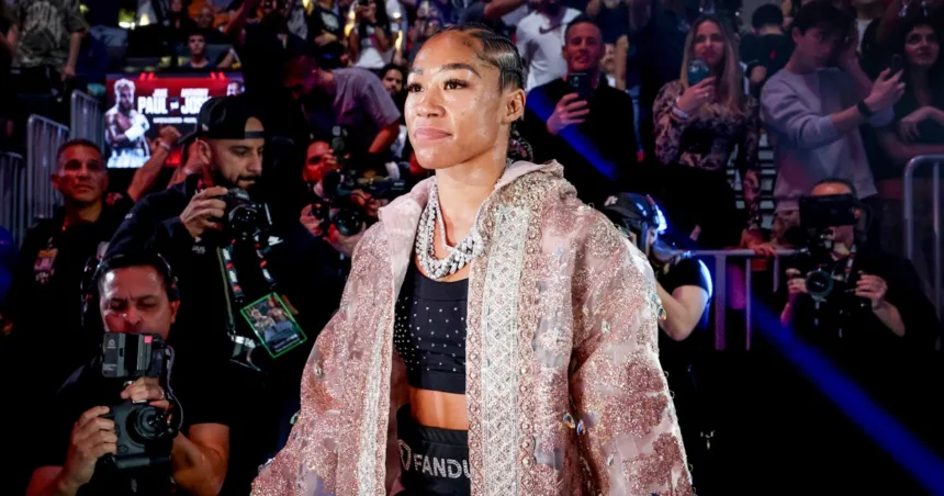 Alycia ‘The Bomb’ Baumgardner is fighting for gender equality for women in the ring