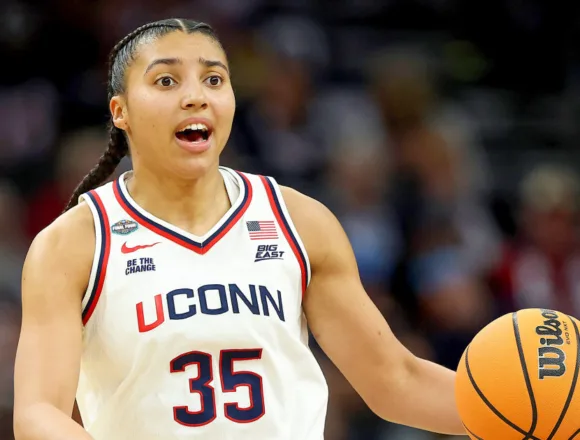 260413-Azzi-Fudd-gk-f58e2b.jpg Azzi Fudd, Olivia Miles, Awa Fam in contention for No. 1 pick