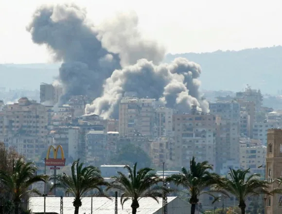 260414-lebanon-israel-mn-1535-67ab9c.jpg Trump says Israel and Lebanon have agreed a 10-day ceasefire