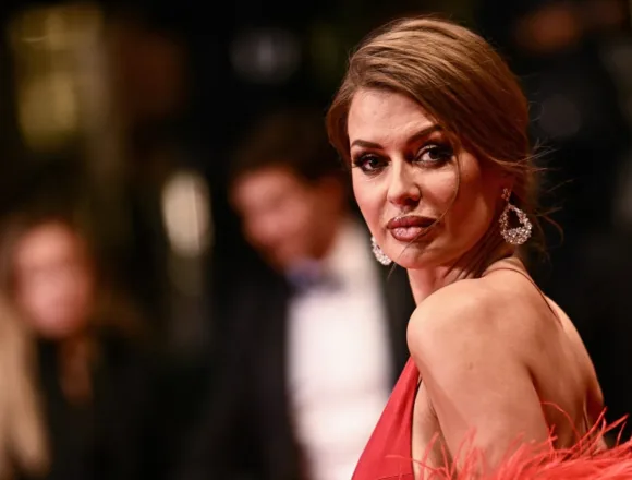 The celebrity influencers warning Russians might ‘snap’