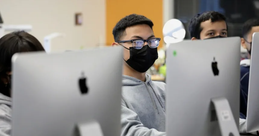 Los Angeles becomes the first major school district to require screen time limits