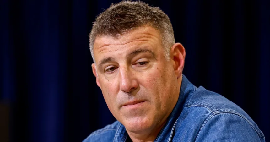 Mike Vrabel speaks after scandal with NFL reporter Dianna Russini