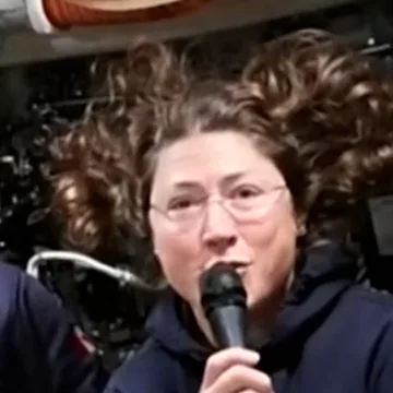 Artemis II crew tells NBC News what sleep is like in space