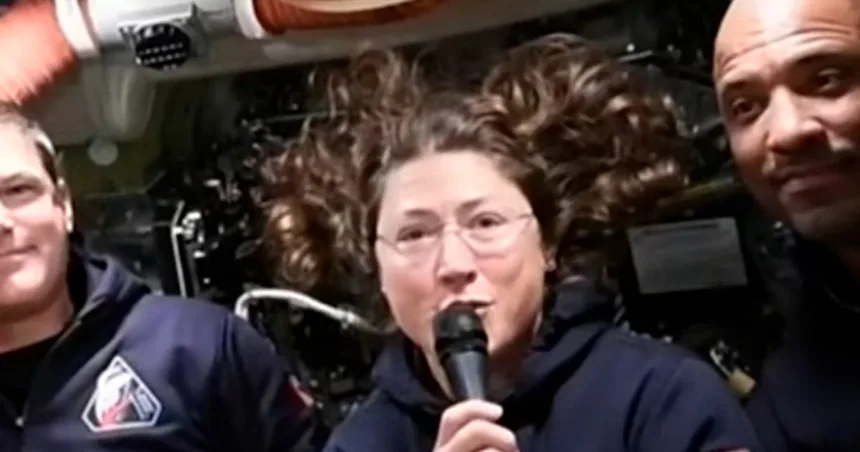Christina_Koch_Thumb_Vert-gvg3ox.jpg Artemis II crew tells NBC News what sleep is like in space