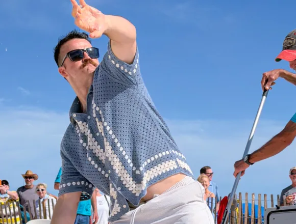 Mullet Toss kicks off at Florida-Alabama state line