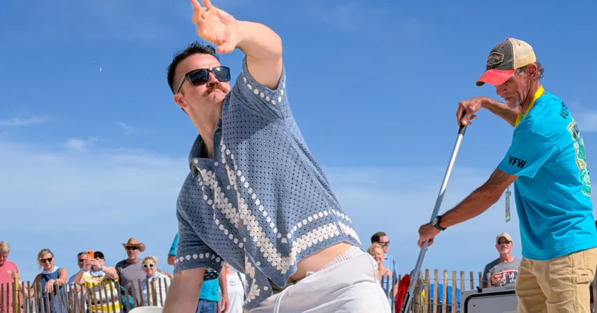 Mullet Toss kicks off at Florida-Alabama state line