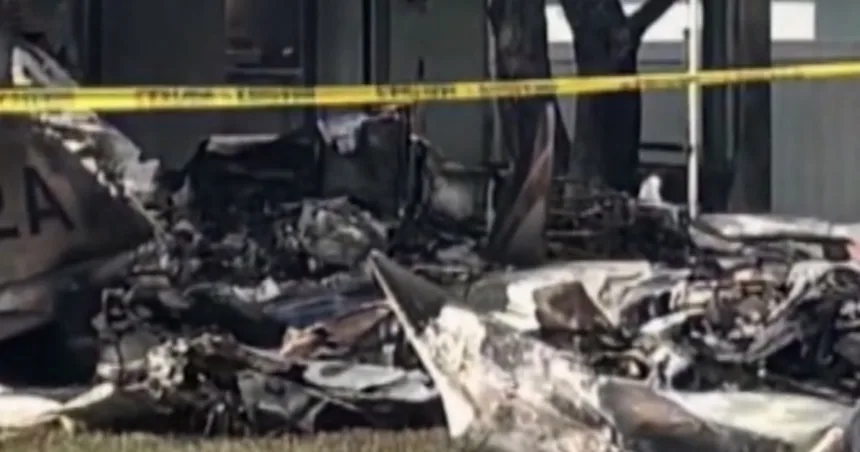 1 dead after small plane crashes into Florida yard