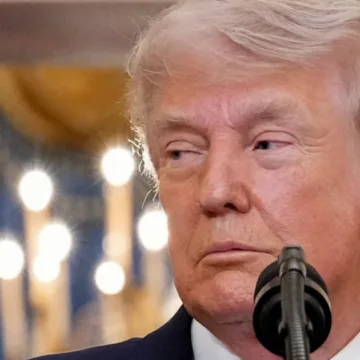 Trump says downing of U.S. jet won’t impact Iran negotiations