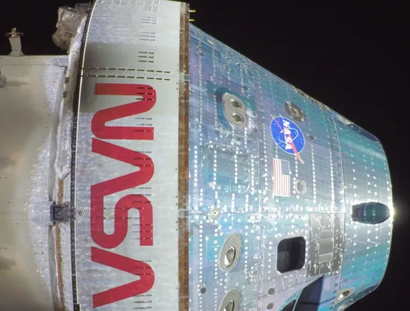 artemis_fly_by-dxtmc2.jpg Coverage of Artemis II’s moon flyby