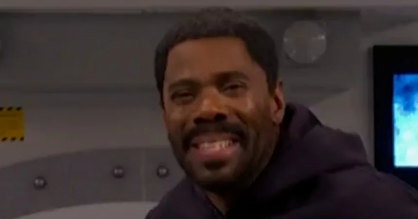 ‘SNL’ cast recreates Artemis II crew moments in space