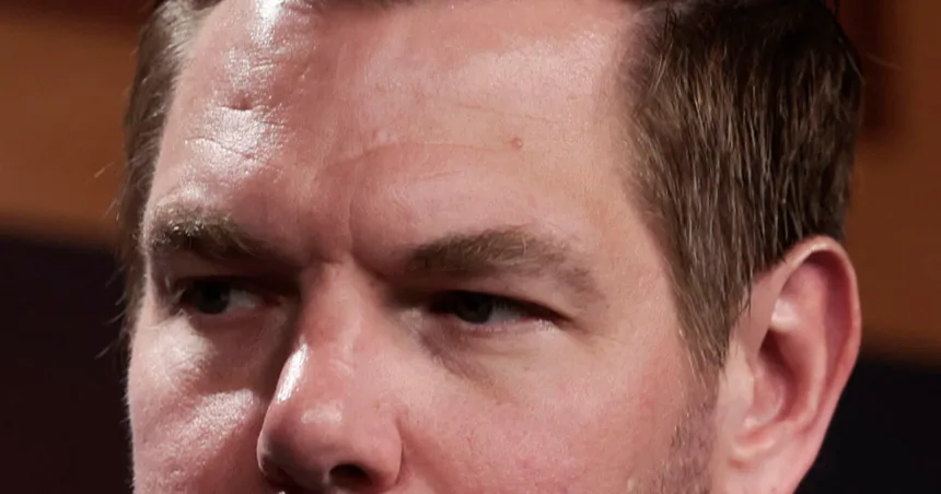 House reads resignation letters for Gonzales and Swalwell