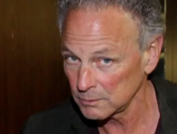 Lindsey Buckingham attacked with unknown substance