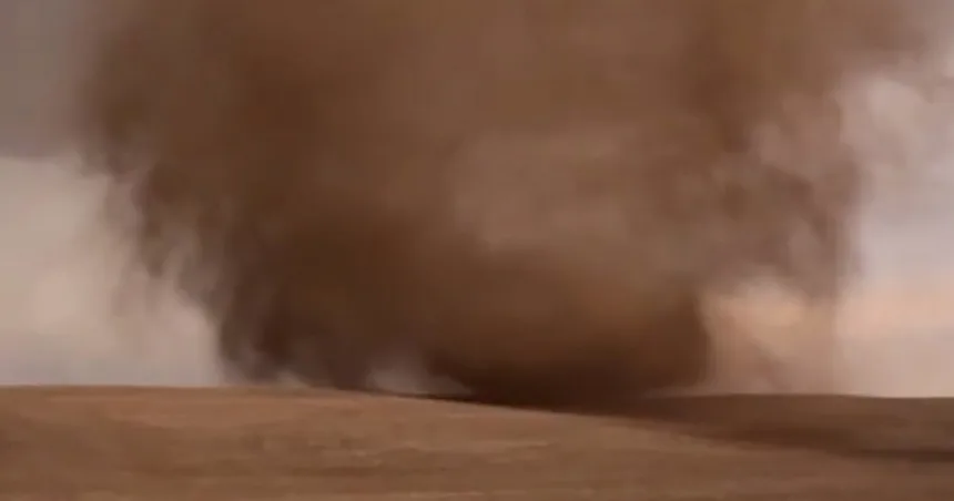 Midwest states hit by heavy rain and tornadoes