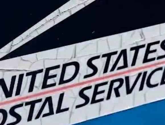 usps-07g1e2.jpg U.S. Postal Service plans to halt some pension payments